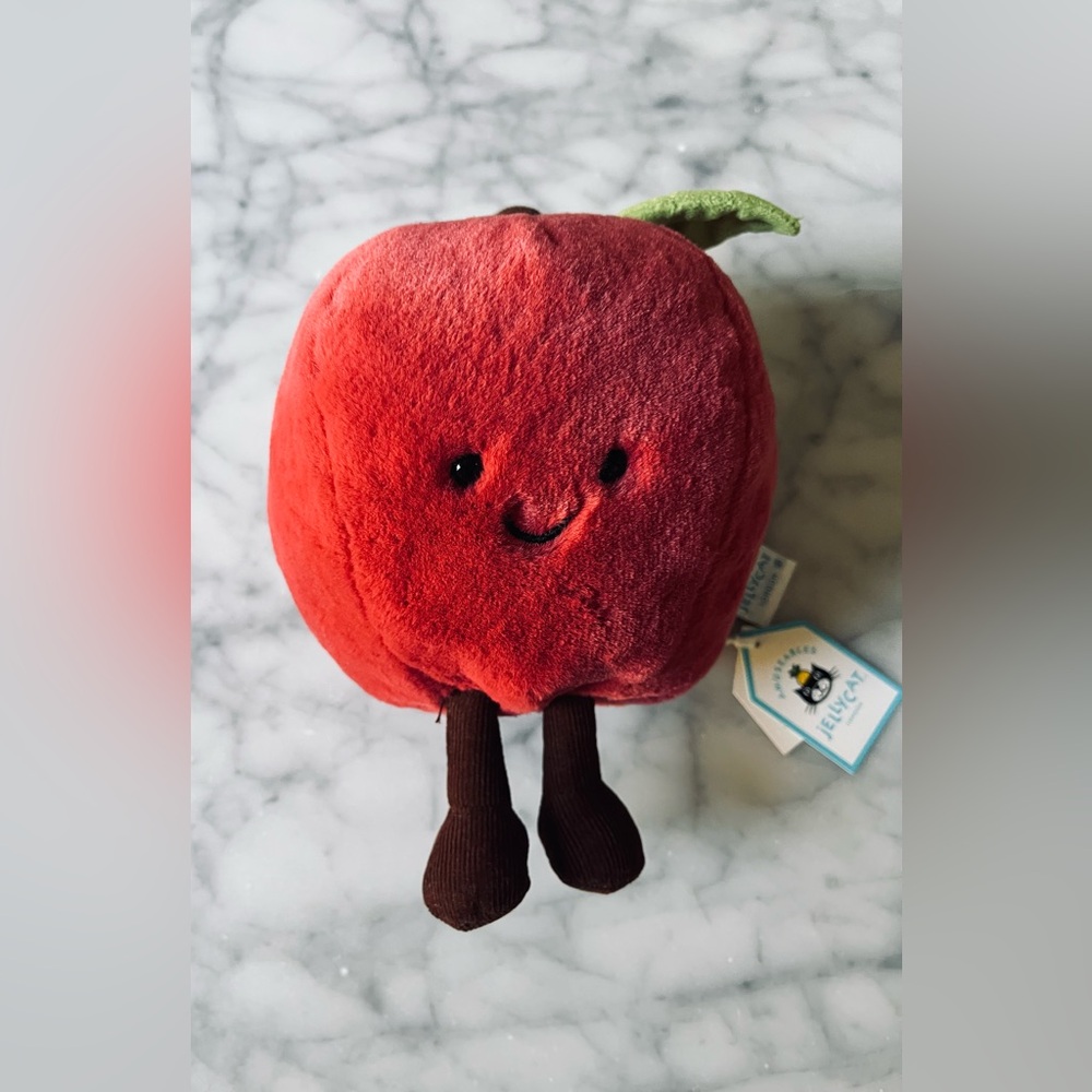 BNWT Jellycat Amuseables Apple